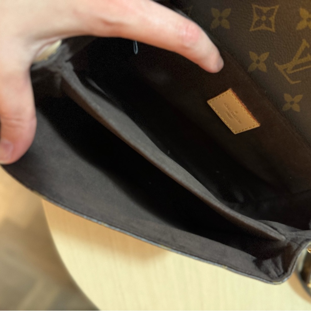 AUTHENTIC Louis Vuitton Monogram Pochette Metis Bag - Picture 10 of 15